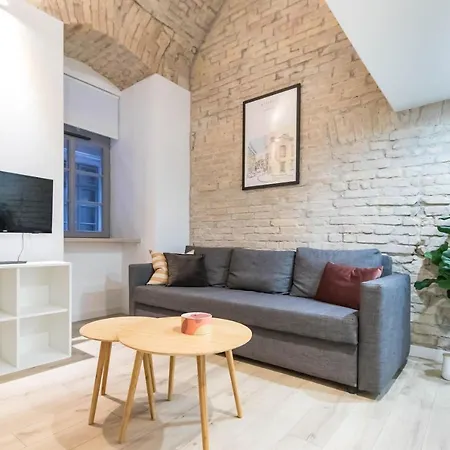 Kiraly Downtown Apartmán