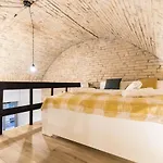 Király Downtown Apartamento